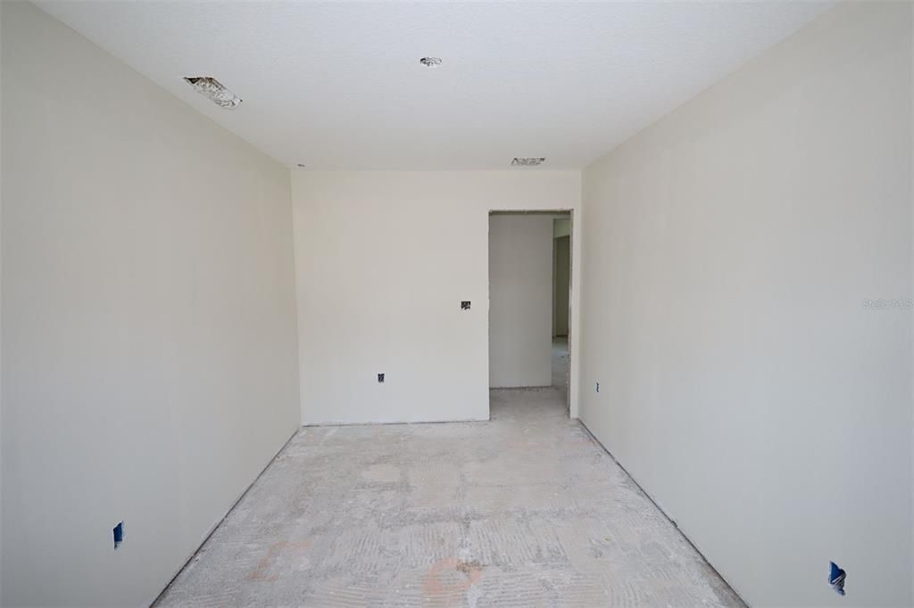 For Sale: $119,000 (4 beds, 2 baths, 1810 Square Feet)