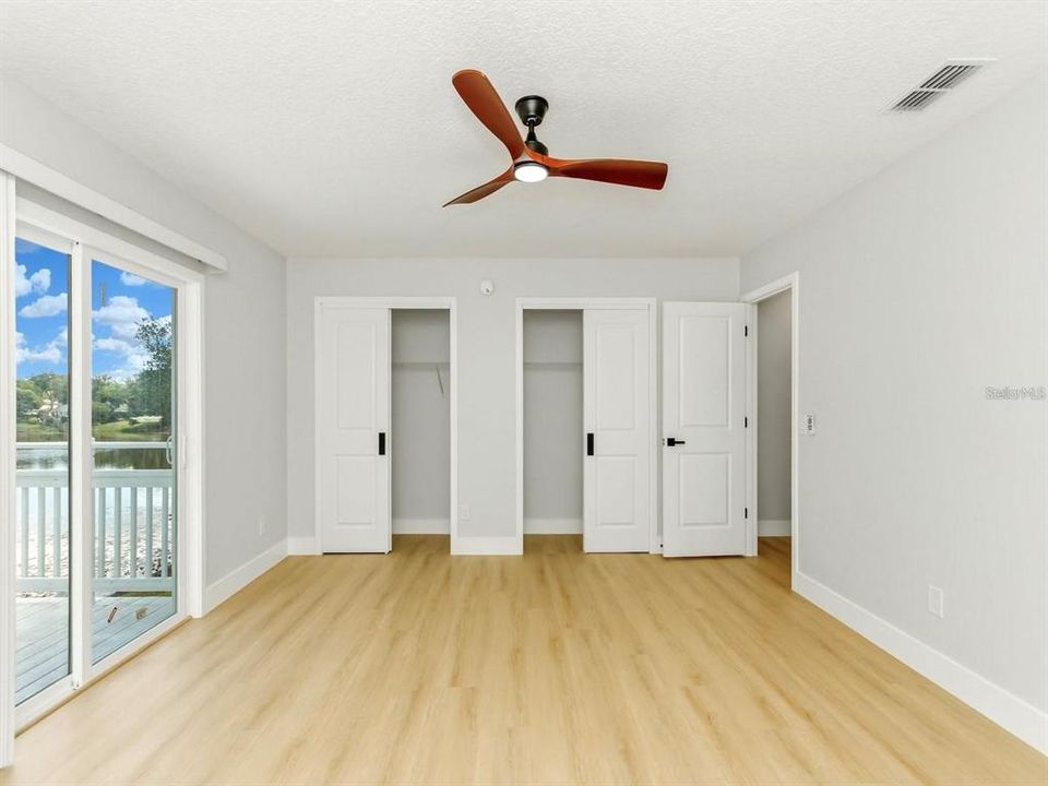 For Sale: $380,000 (2 beds, 1 baths, 1340 Square Feet)