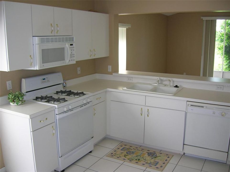 В аренду: $1,950 (3 спален, 2 ванн, 1592 Квадратных фут)