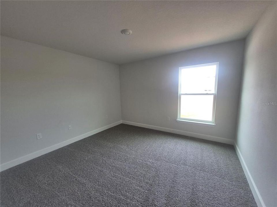 En Venta: $552,850 (4 camas, 2 baños, 2330 Pies cuadrados)