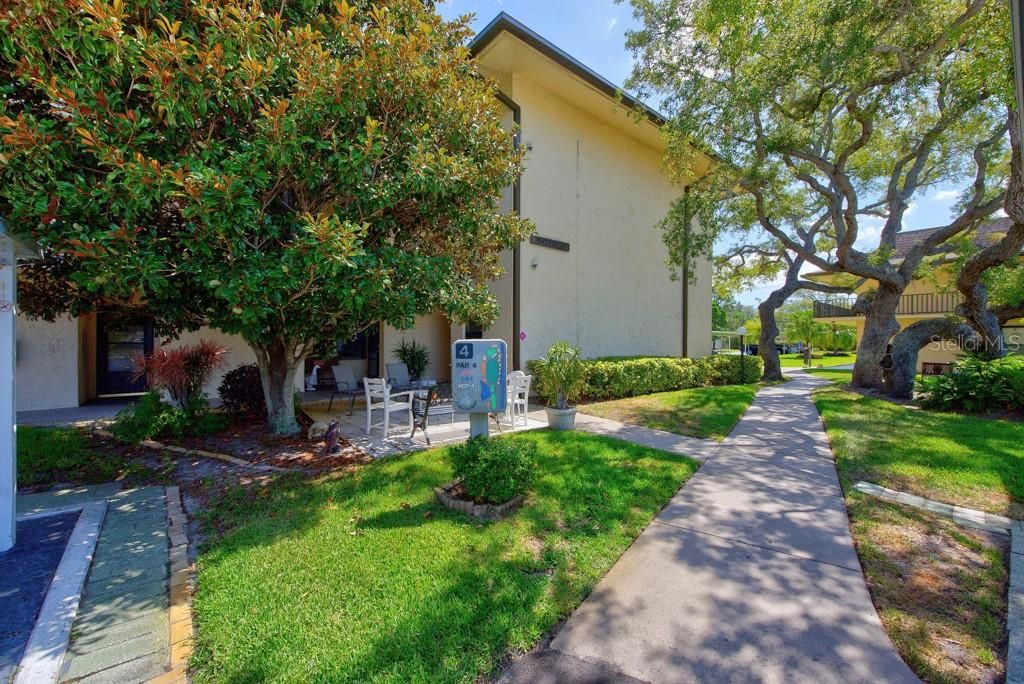 For Sale: $230,000 (3 beds, 2 baths, 1415 Square Feet)