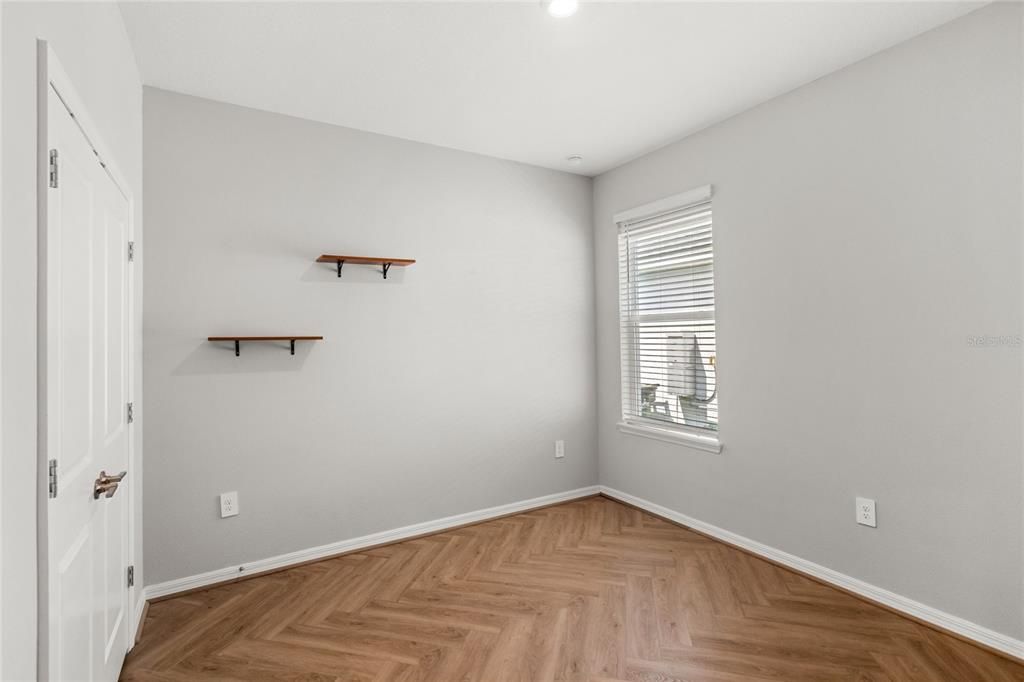 待售: $599,900 (4 贝兹, 3 浴室, 2373 平方英尺)