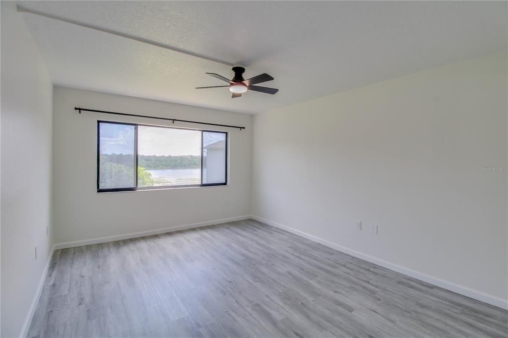 В аренду: $1,695 (2 спален, 2 ванн, 1001 Квадратных фут)