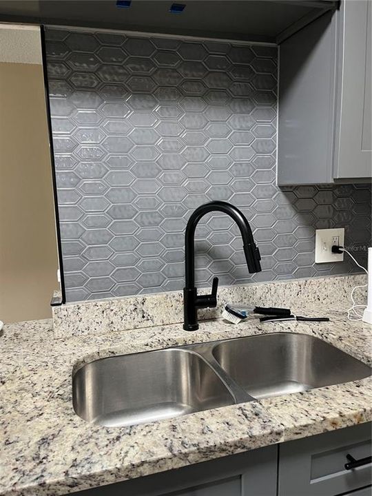 For Rent: $1,550 (2 beds, 2 baths, 918 Square Feet)