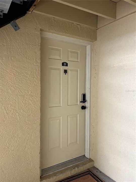 For Rent: $1,550 (2 beds, 2 baths, 918 Square Feet)