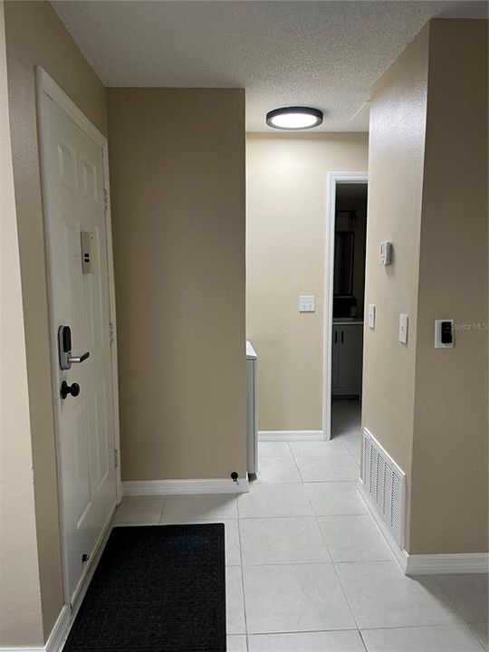 For Rent: $1,550 (2 beds, 2 baths, 918 Square Feet)