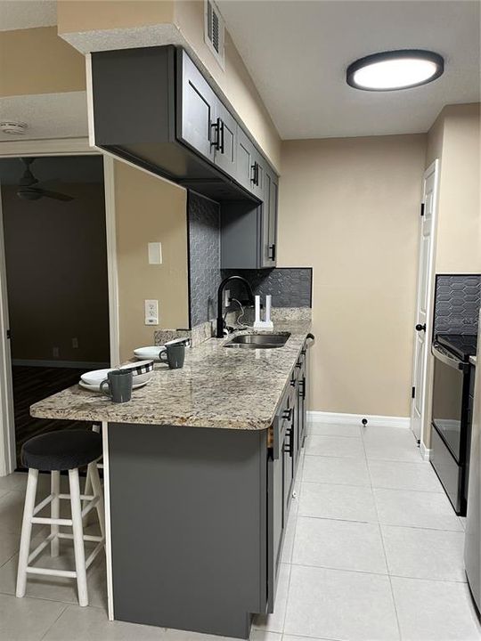For Rent: $1,550 (2 beds, 2 baths, 918 Square Feet)