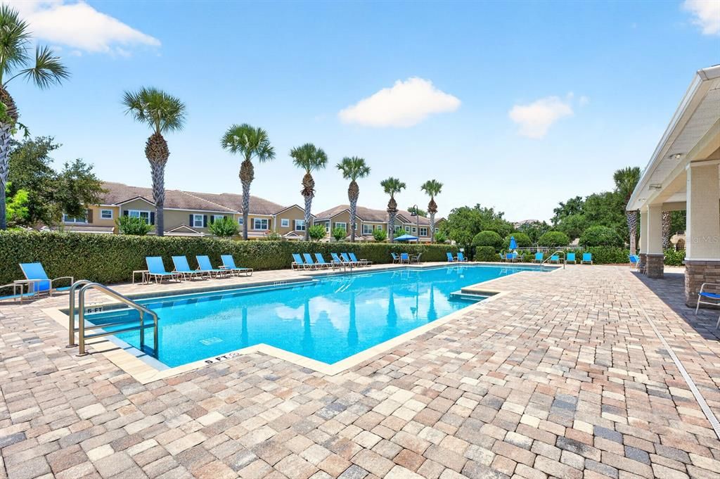 For Sale: $460,000 (4 beds, 2 baths, 1910 Square Feet)