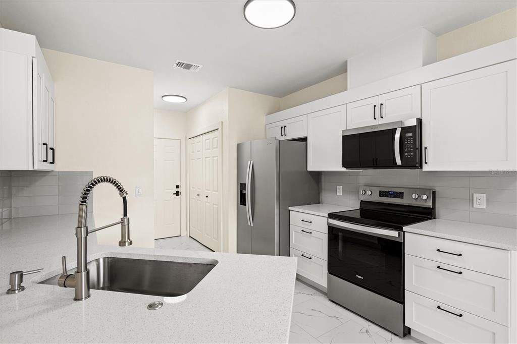 Active With Contract: $300,000 (4 beds, 2 baths, 1404 Square Feet)
