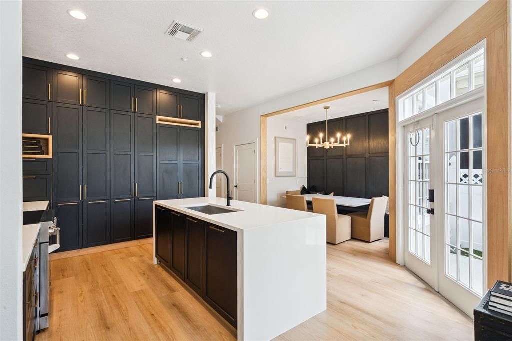 For Sale: $875,000 (3 beds, 2 baths, 2158 Square Feet)