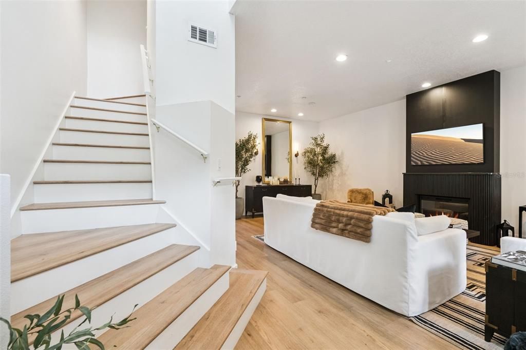 For Sale: $875,000 (3 beds, 2 baths, 2158 Square Feet)