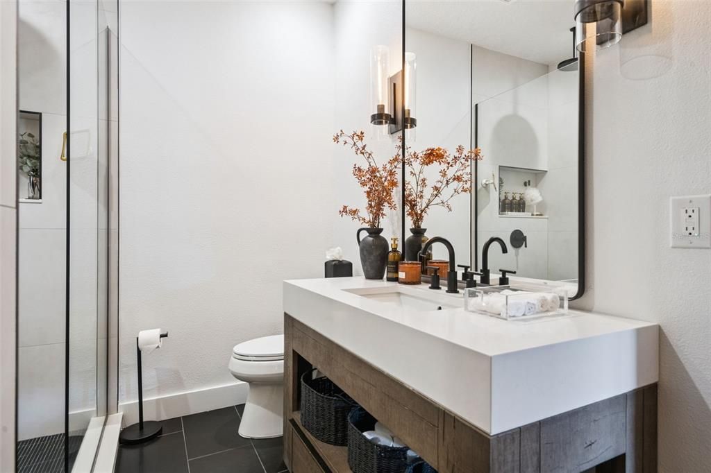 For Sale: $875,000 (3 beds, 2 baths, 2158 Square Feet)