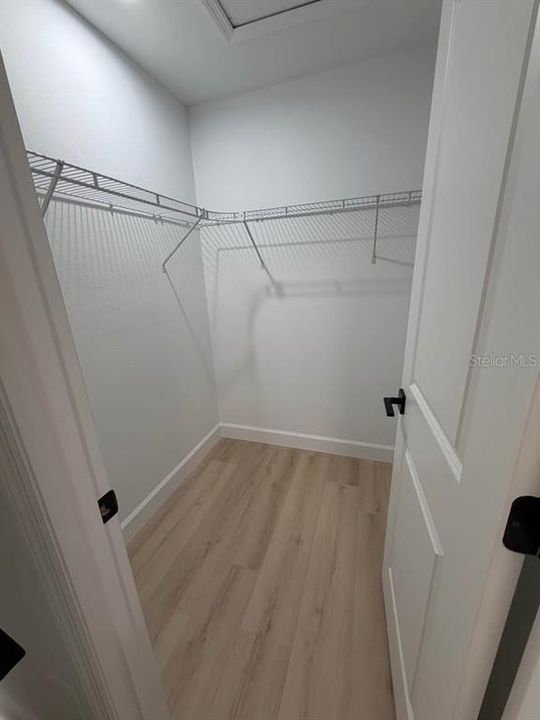 For Sale: $259,500 (3 beds, 2 baths, 1011 Square Feet)