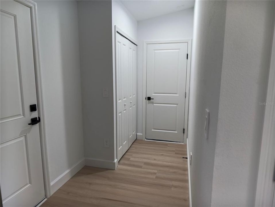 For Sale: $259,500 (3 beds, 2 baths, 1011 Square Feet)