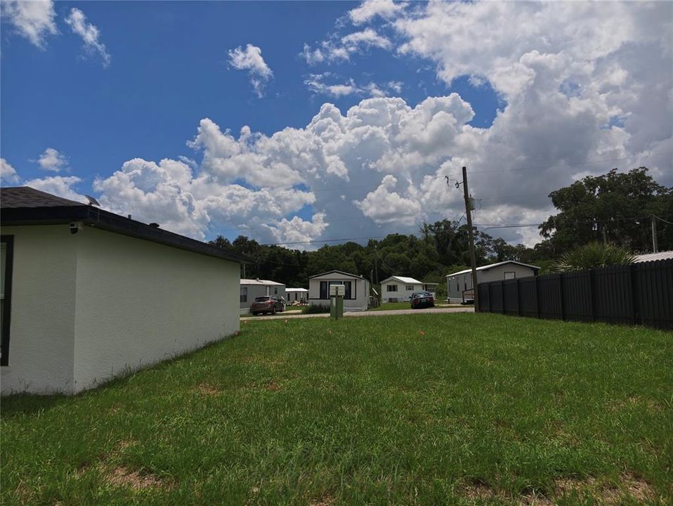 For Sale: $259,500 (3 beds, 2 baths, 1011 Square Feet)
