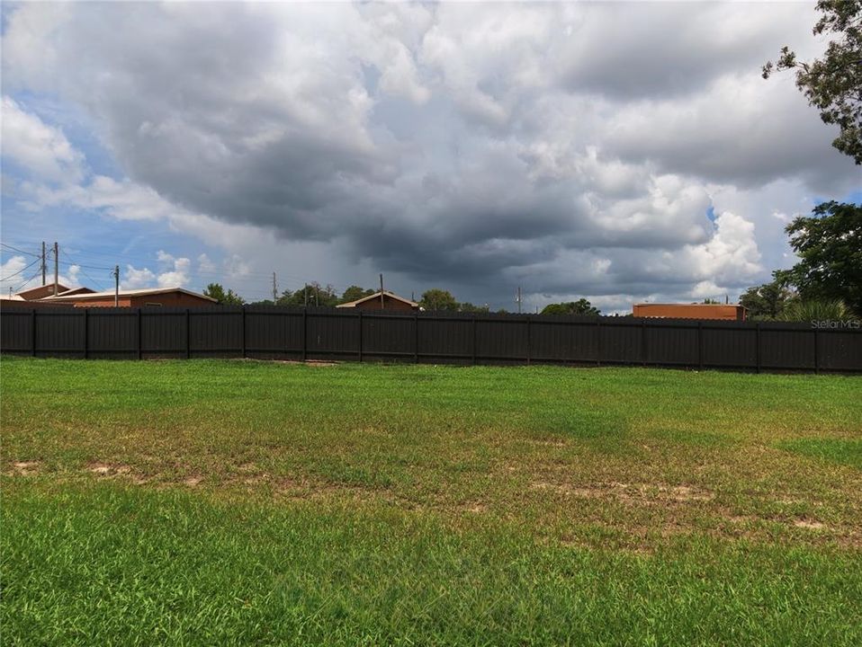 For Sale: $259,500 (3 beds, 2 baths, 1011 Square Feet)
