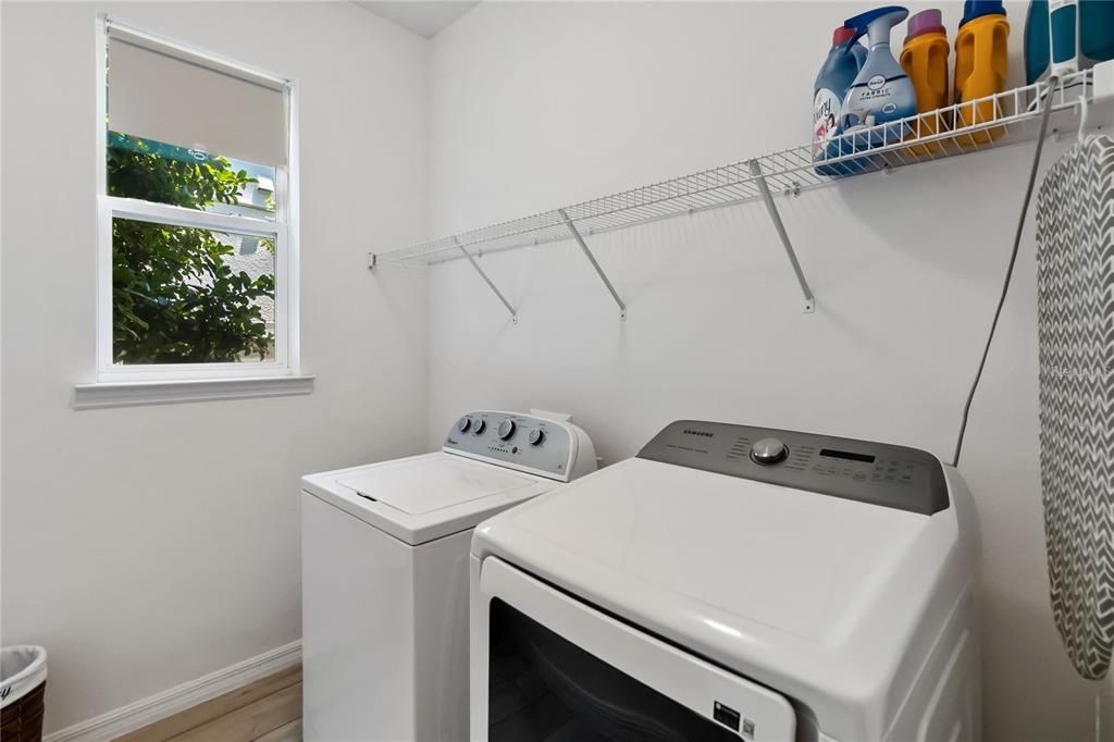 For Sale: $469,900 (4 beds, 2 baths, 1854 Square Feet)