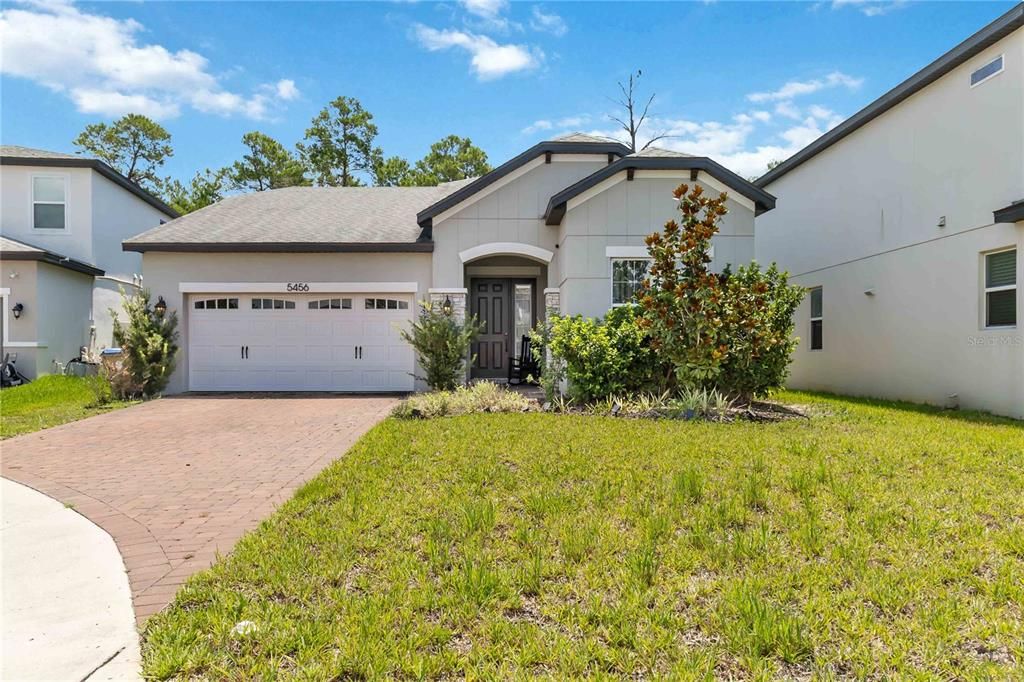 For Sale: $469,900 (4 beds, 2 baths, 1854 Square Feet)