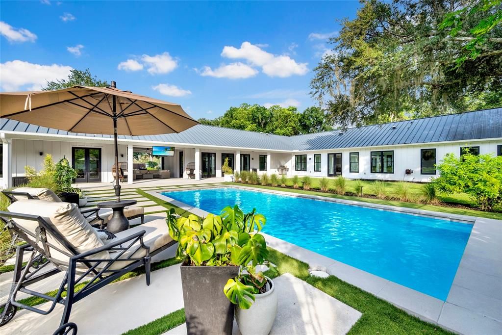For Sale: $1,879,000 (4 beds, 3 baths, 4561 Square Feet)