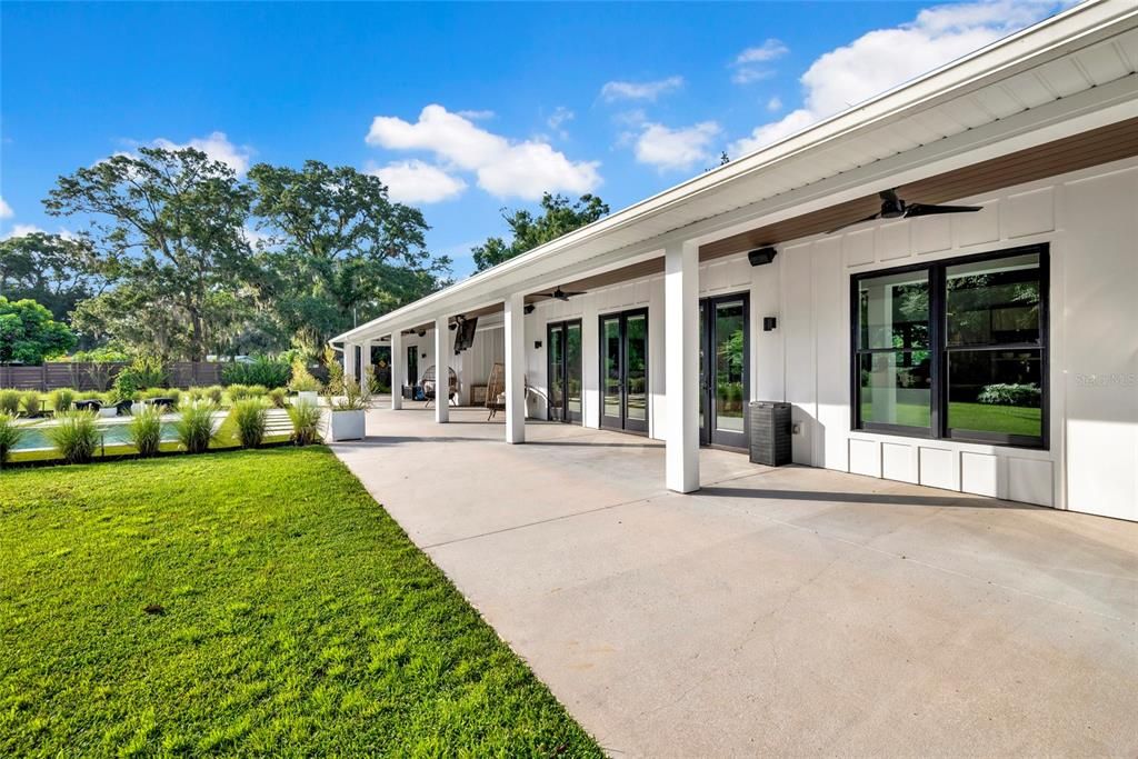 For Sale: $1,879,000 (4 beds, 3 baths, 4561 Square Feet)