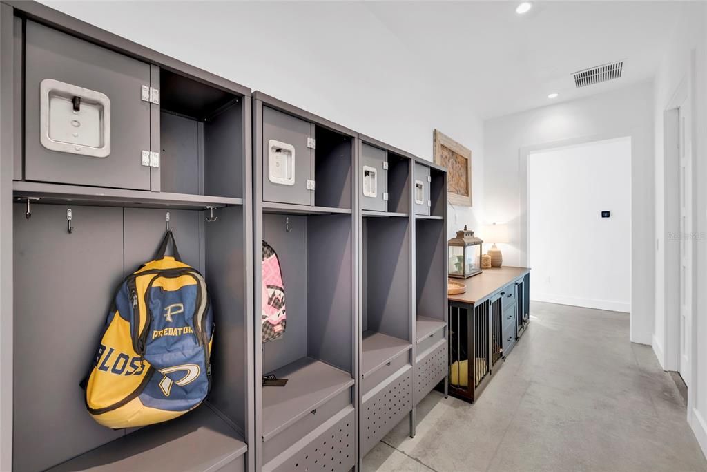 For Sale: $1,879,000 (4 beds, 3 baths, 4561 Square Feet)