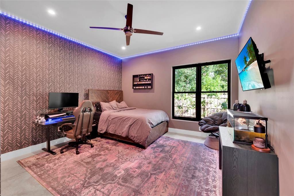 For Sale: $1,879,000 (4 beds, 3 baths, 4561 Square Feet)