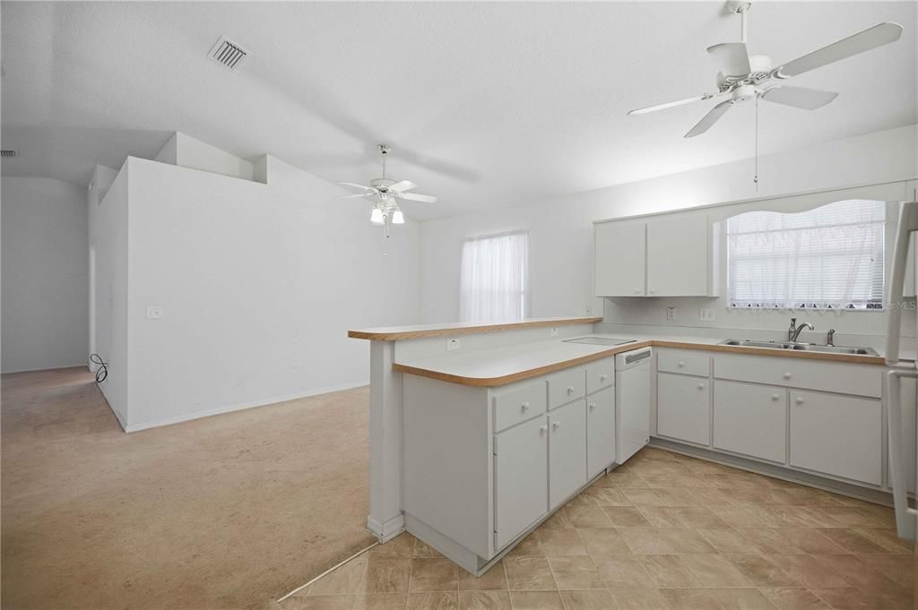 En Venta: $199,900 (3 camas, 2 baños, 1409 Pies cuadrados)