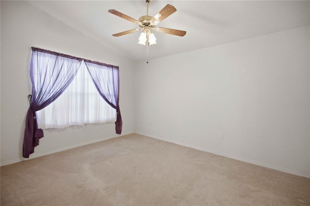 En Venta: $199,900 (3 camas, 2 baños, 1409 Pies cuadrados)