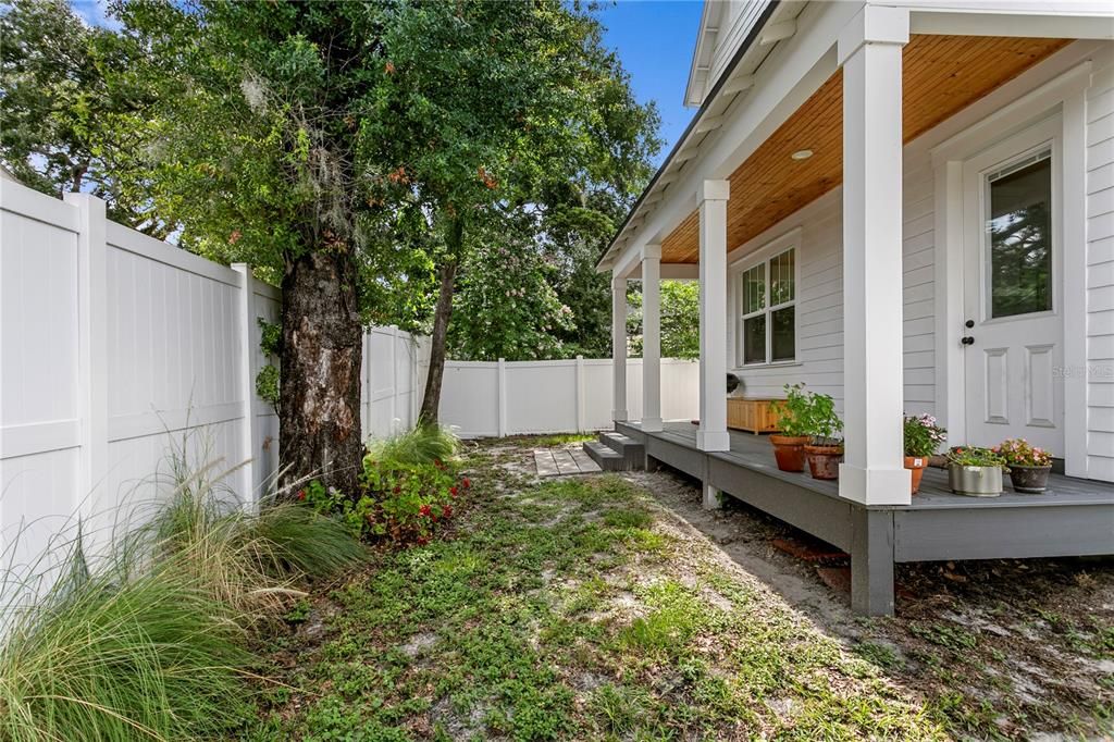En Venta: $750,000 (4 camas, 3 baños, 2426 Pies cuadrados)