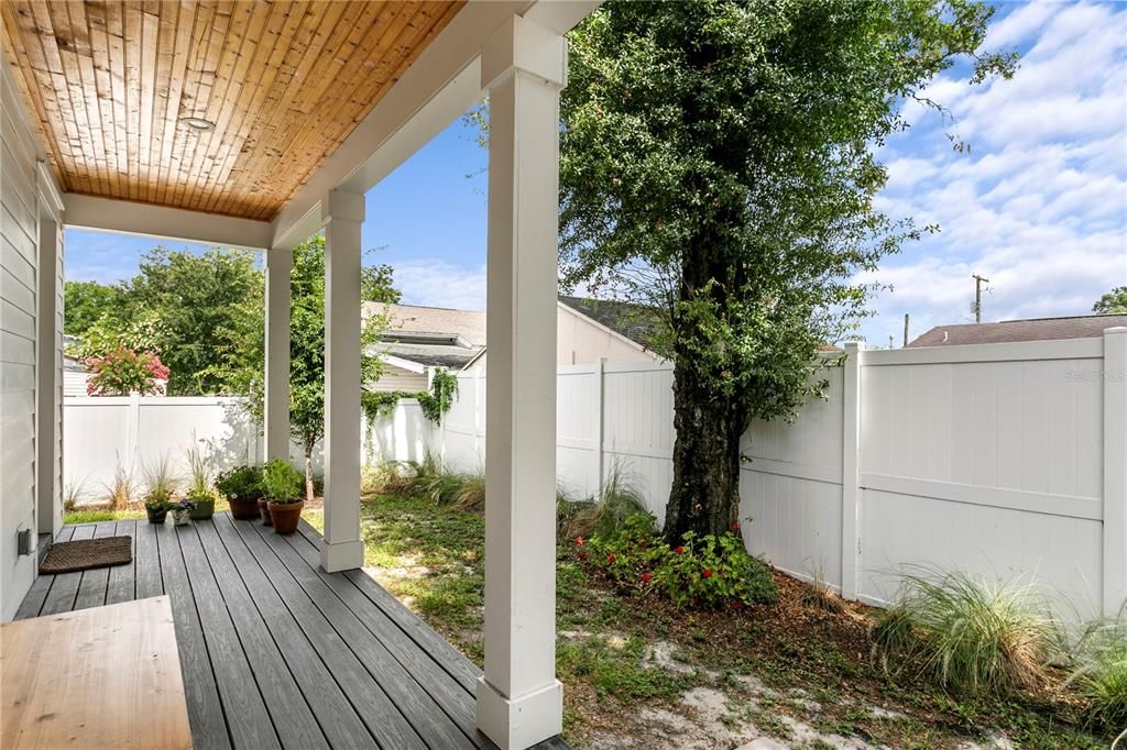 En Venta: $750,000 (4 camas, 3 baños, 2426 Pies cuadrados)