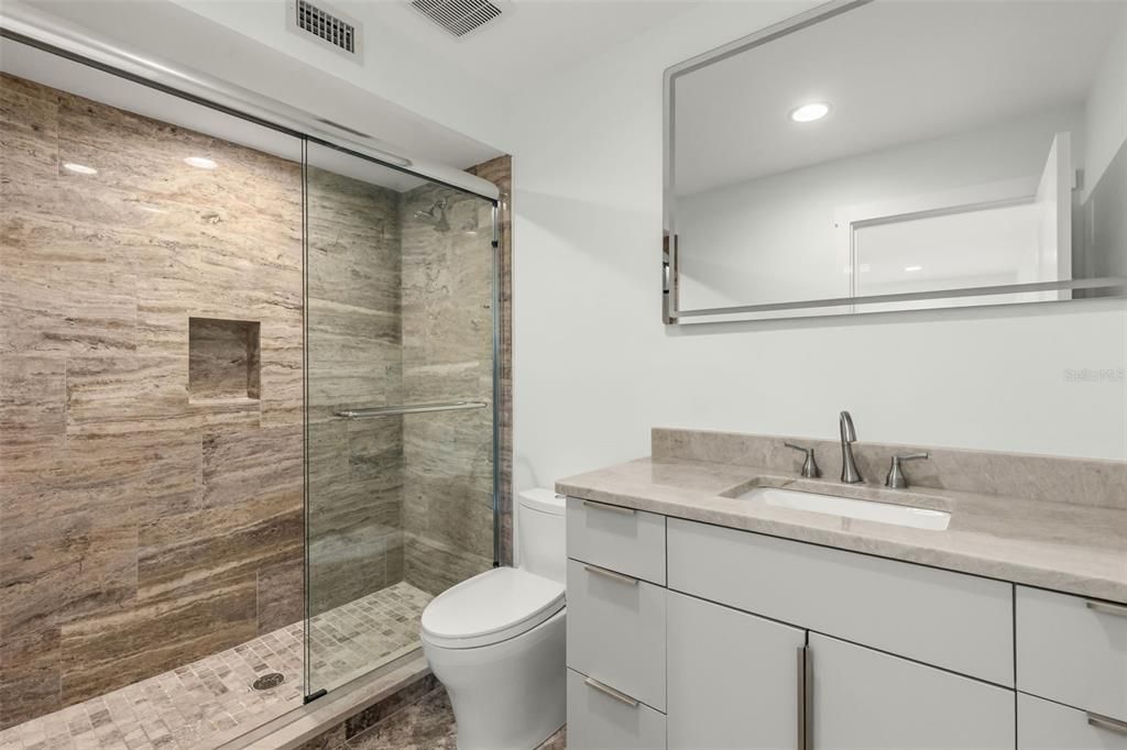 For Sale: $2,495,000 (4 beds, 4 baths, 3489 Square Feet)