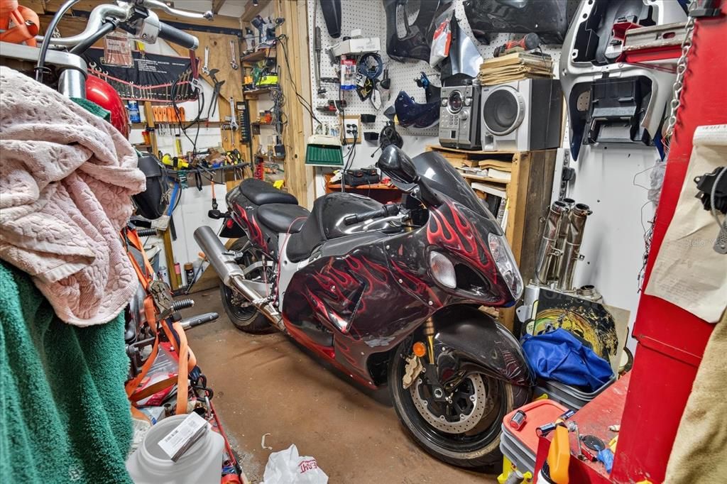 На продажу: $260,995 (3 спален, 1 ванн, 1285 Квадратных фут)
