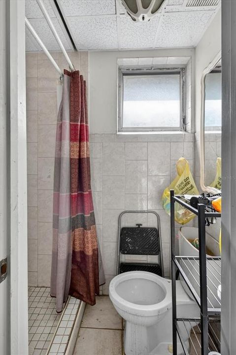 На продажу: $260,995 (3 спален, 1 ванн, 1285 Квадратных фут)