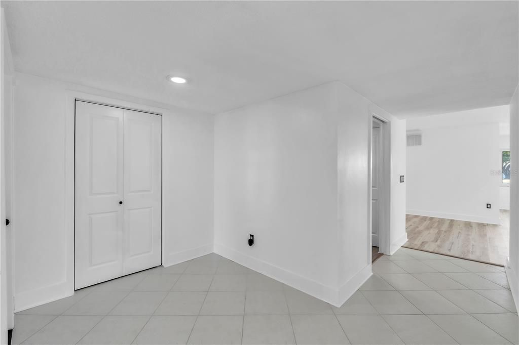 На продажу: $393,000 (3 спален, 2 ванн, 2153 Квадратных фут)
