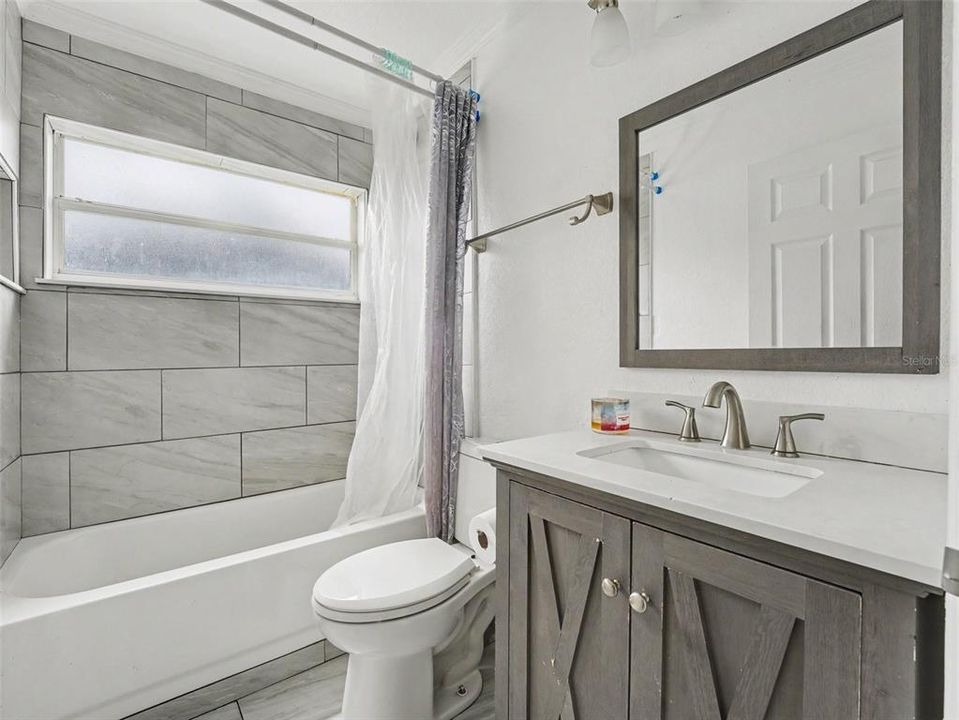 For Sale: $325,000 (4 beds, 2 baths, 1853 Square Feet)