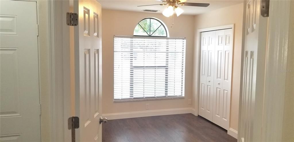 En Renta: $2,550 (4 camas, 2 baños, 1744 Pies cuadrados)