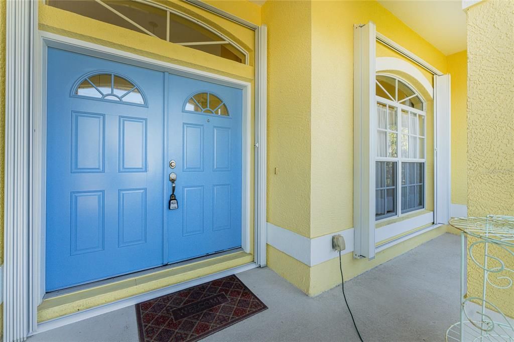 На продажу: $399,999 (3 спален, 2 ванн, 1835 Квадратных фут)