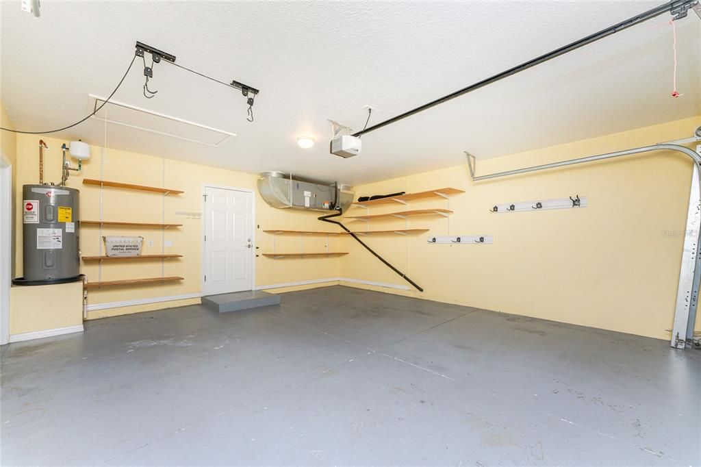 На продажу: $399,999 (3 спален, 2 ванн, 1835 Квадратных фут)