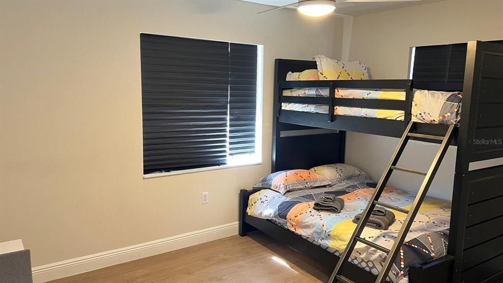 В аренду: $2,900 (3 спален, 2 ванн, 1640 Квадратных фут)