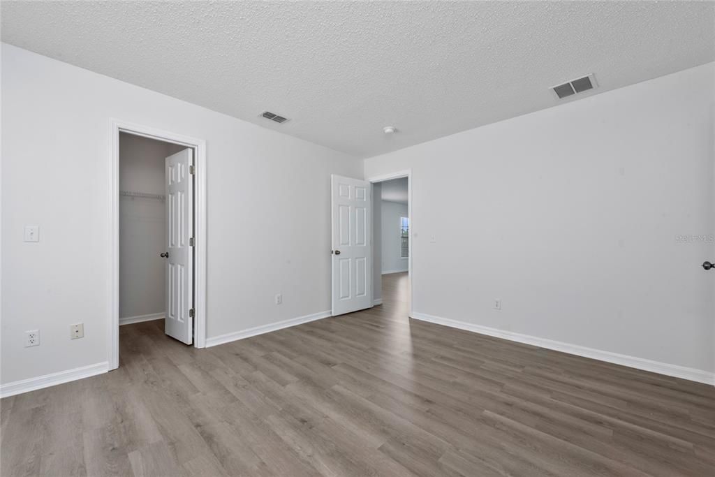 В аренду: $3,400 (5 спален, 4 ванн, 3450 Квадратных фут)