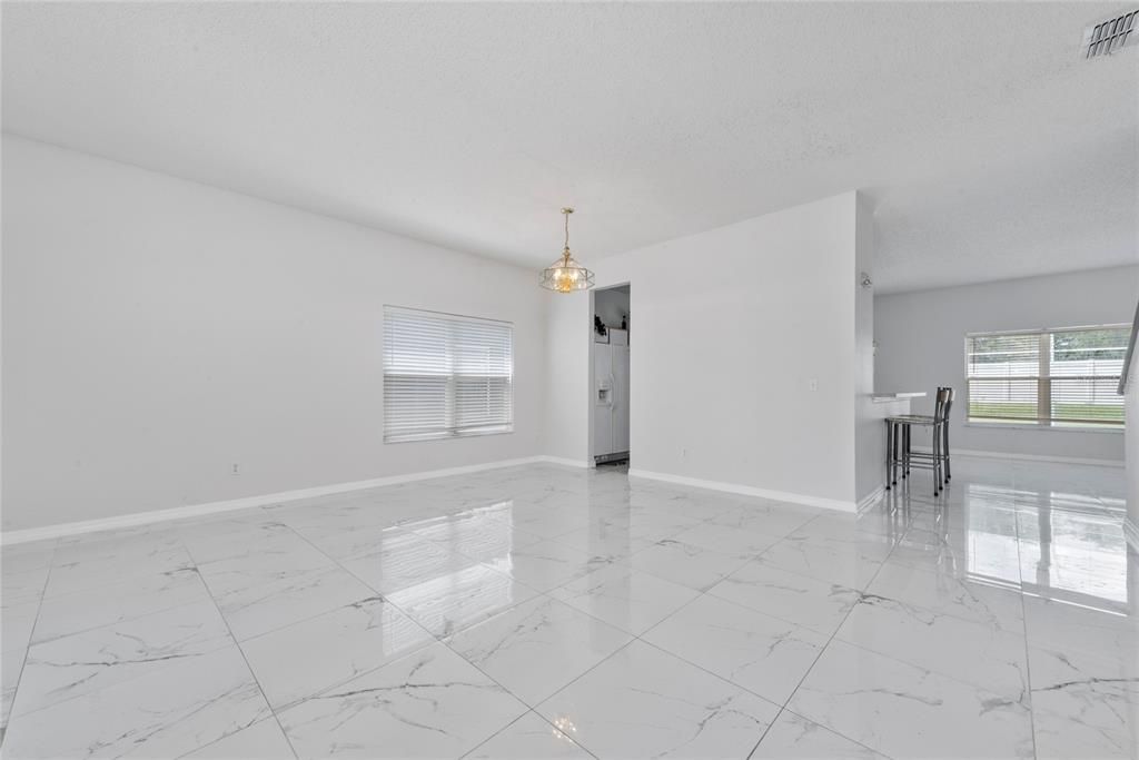В аренду: $3,400 (5 спален, 4 ванн, 3450 Квадратных фут)
