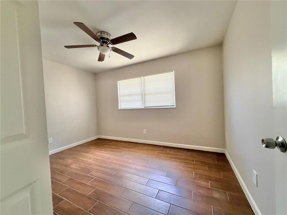 В аренду: $1,950 (2 спален, 2 ванн, 1100 Квадратных фут)