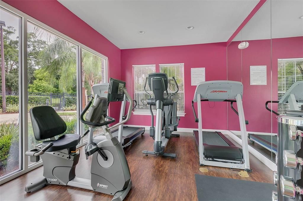 For Sale: $279,950 (4 beds, 3 baths, 1694 Square Feet)