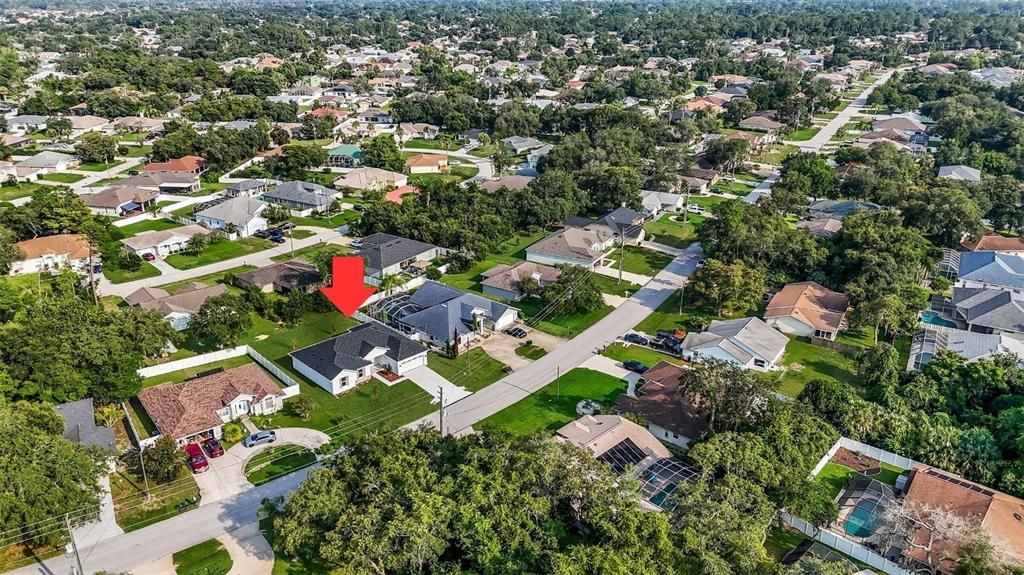 На продажу: $389,900 (4 спален, 2 ванн, 1849 Квадратных фут)
