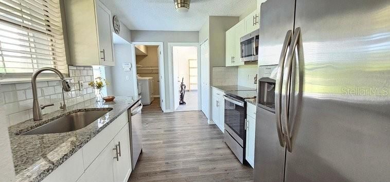 В аренду: $2,300 (3 спален, 2 ванн, 1278 Квадратных фут)