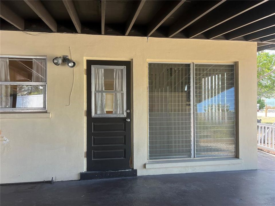 For Sale: $494,900 (2 beds, 1 baths, 1058 Square Feet)