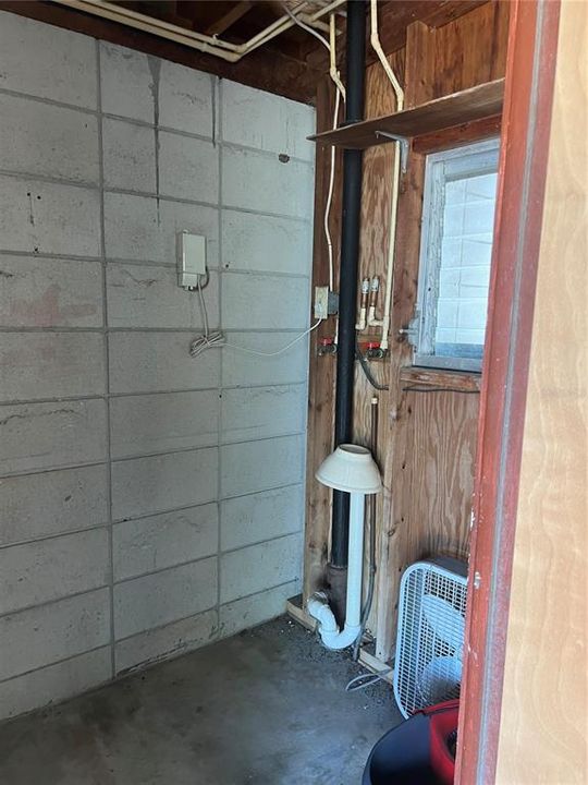 For Sale: $494,900 (2 beds, 1 baths, 1058 Square Feet)