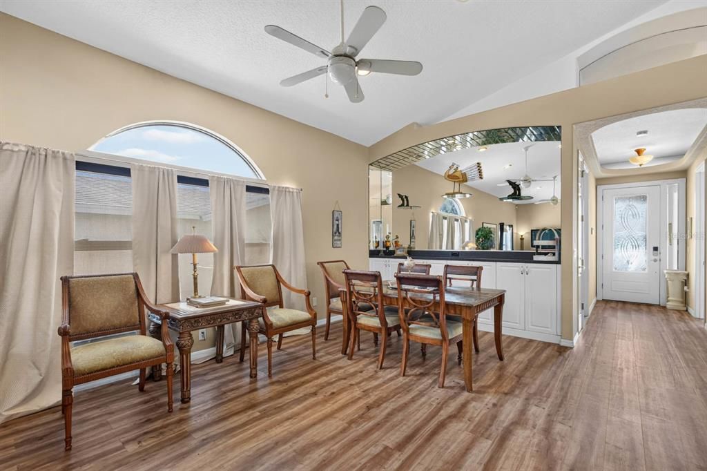 For Sale: $425,000 (3 beds, 2 baths, 1590 Square Feet)