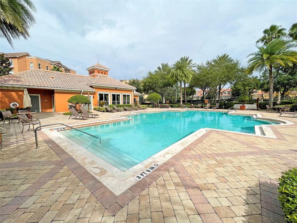 For Rent: $2,850 (3 beds, 2 baths, 2085 Square Feet)