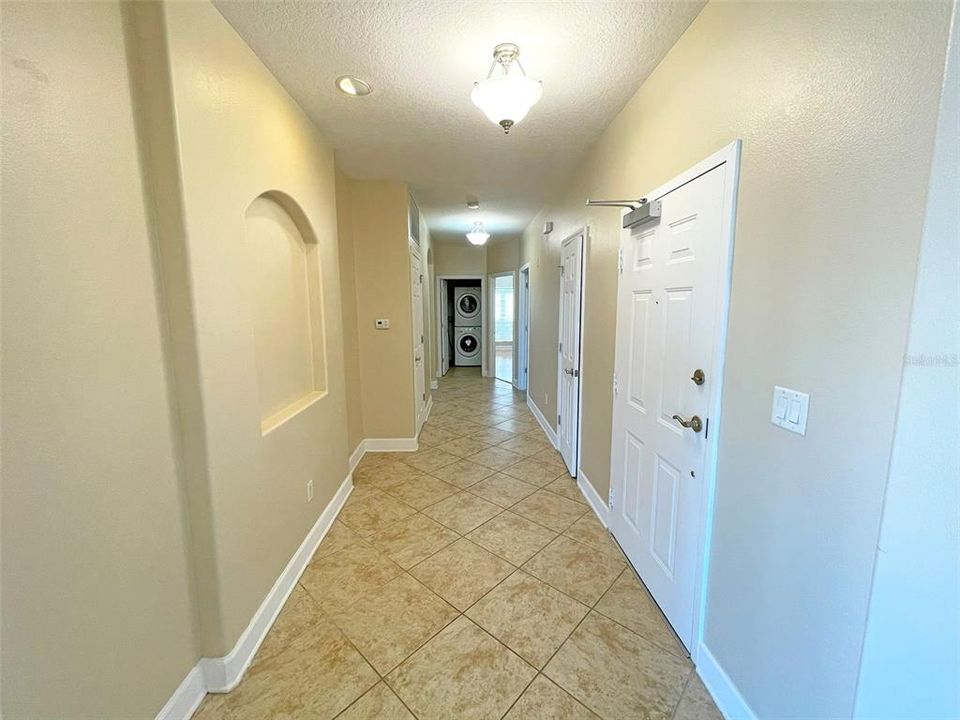 For Rent: $2,850 (3 beds, 2 baths, 2085 Square Feet)